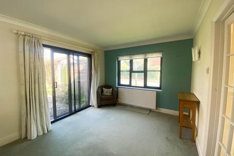 10 Maris Green, Great Shelford, Cambridge, CB22 5EE