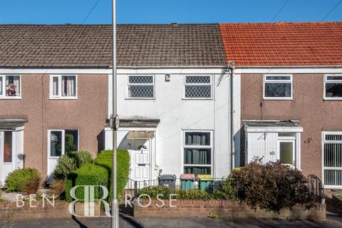 3 bedroom terraced house to rent, Creswell Avenue, Ingol, Preston