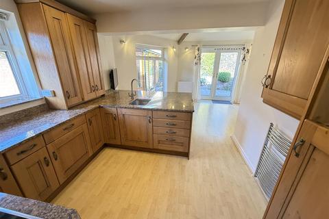 2 bedroom detached bungalow for sale, Laurelbanks, Heswall, Wirral