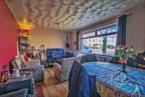 3 bedroom semi-detached house for sale, Quebec Drive, Glasgow G75