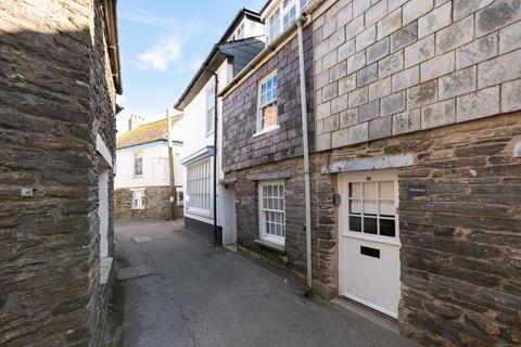 undefined, 13 Middle Street