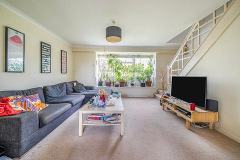 65 Perryfield Way, Richmond, TW10 7SL