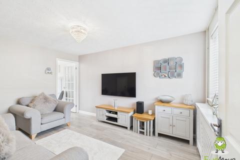 8 Chantry Mews, Basingstoke, RG22 4UE