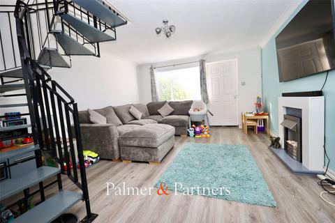 96 Constable Avenue, Clacton-on-sea, CO16 8XF