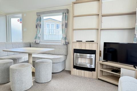 3 bedroom lodge for sale, NEWQUAY TR8