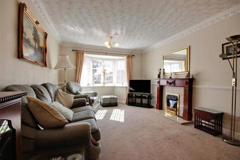 2 bedroom detached bungalow for sale, Tadman Close, Beverley