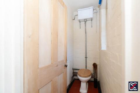 2 Chapel Lane, Maidford, Towcester, NN12 8HU