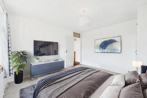 undefined, Shrewsbury Lane, Shooters Hill