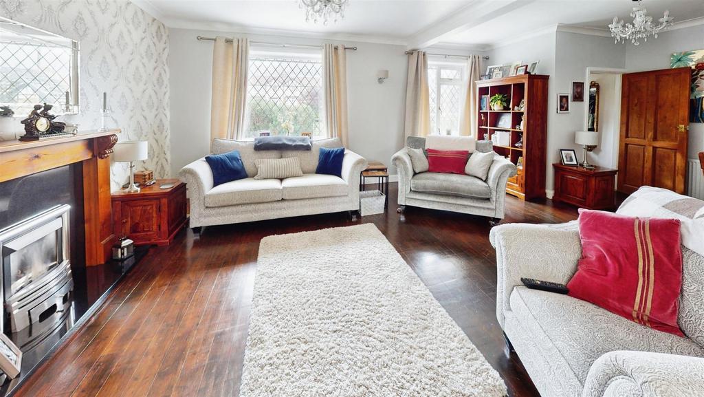 521500b2-39-The-Avenue-01232025 152910.jpg