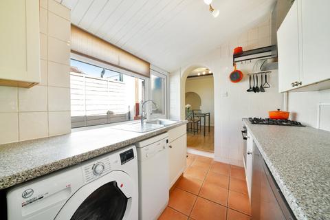 27 Gloucester Road, Croydon, CR0 2DH