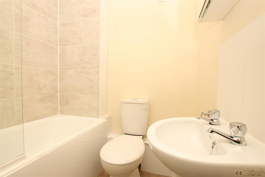 Bathroom.JPG