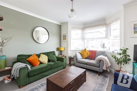 4 bedroom semi-detached house for sale, Drummond Road, Romford, RM7