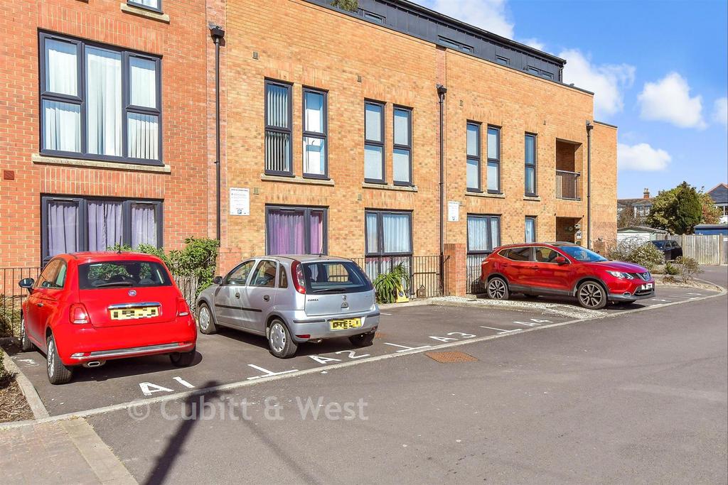 Driveway/Parking