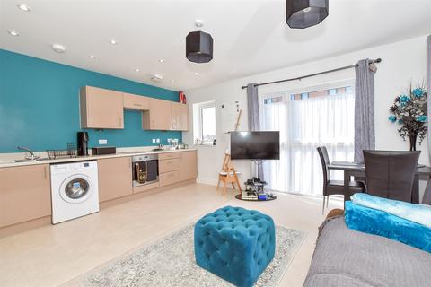 2 bedroom apartment for sale, Liberator Place, Chichester, West Sussex