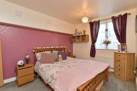 1 bedroom ground floor flat for sale, Fort Road, Newhaven, East Sussex