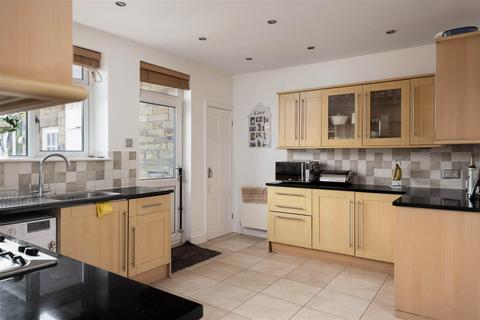 4 bedroom detached house for sale, Alwoodley Lane, Leeds LS17
