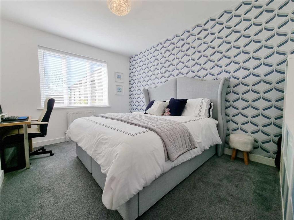 Bedroom 3: