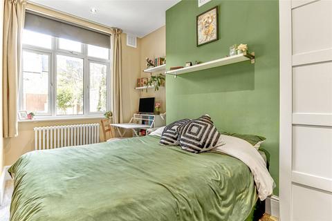 110a Pendle Road, London, SW16 6RY