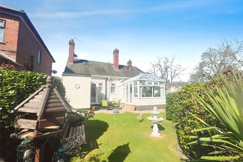 4 bedroom bungalow for sale, Queens Road, West Midlands DY4