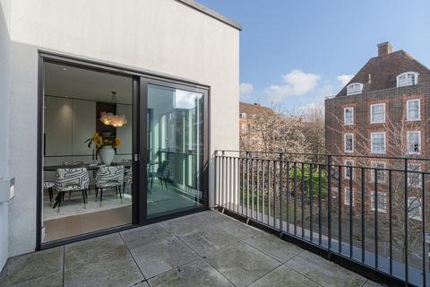 4 bedroom house for sale, Lyons Place, London NW8
