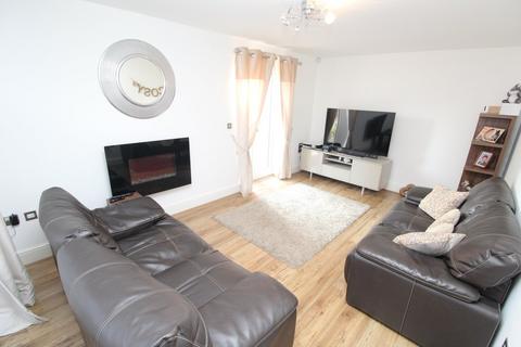 15 Thomas Drive, Countesthorpe, Leicester, LE8 5AB