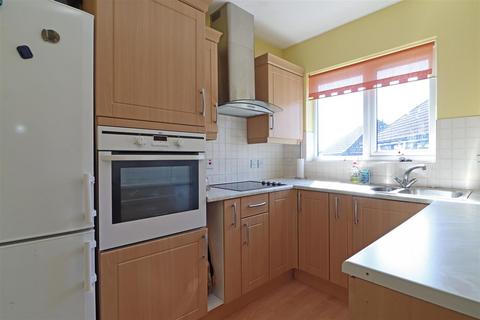2 bedroom retirement property for sale, Chestnut Close, Redhill