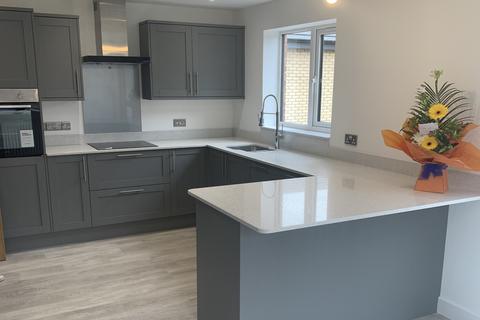 4 bedroom detached house for sale,  Lumley Fields, Skegness PE25