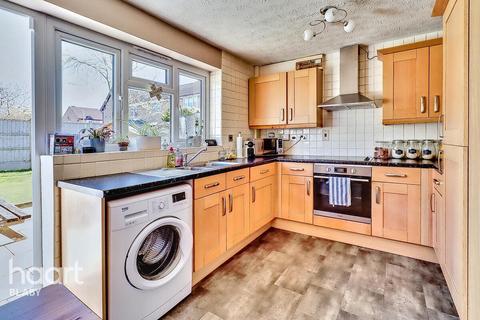 10 Harrison Close, Whetstone, Leicester, LE8 6WD