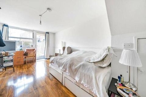 3 bedroom maisonette for sale, Dartmouth Close, City Of Westminster, London, W11