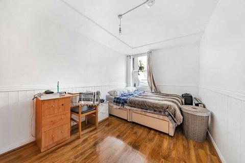 3 bedroom maisonette for sale, Dartmouth Close, City Of Westminster, London, W11