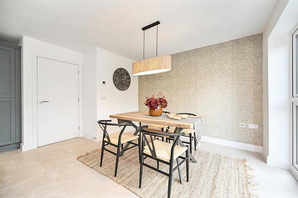 Dining Area 2
