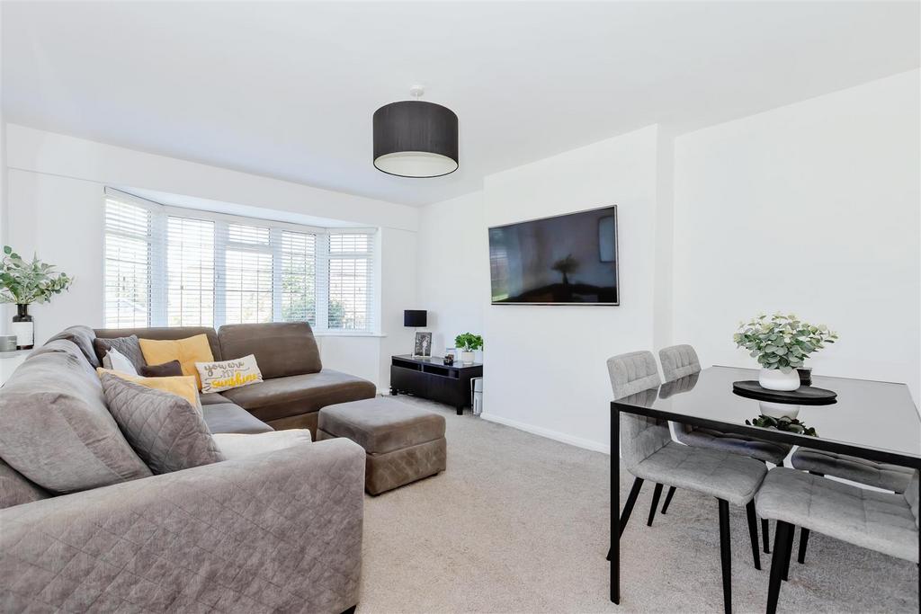 Robson Court 1.jpg