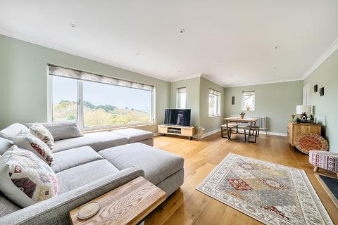 7 Argyll Road, Exeter, EX4 4RX