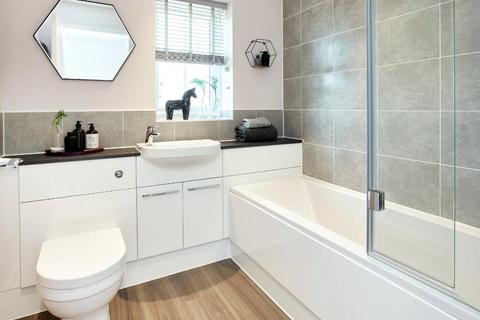 4 bedroom semi-detached house for sale, The Brooks, Clayhill Road, Burghfield Common, Reading, RG7