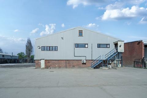 Industrial unit to rent, London E6