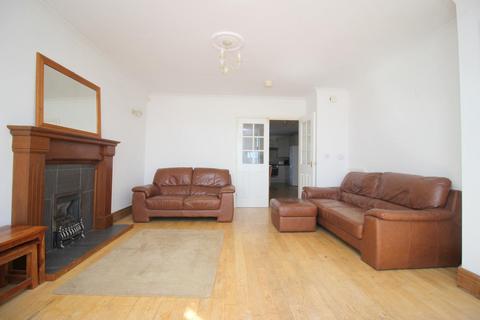 4 bedroom townhouse to rent, Twizell Lane, West Pelton