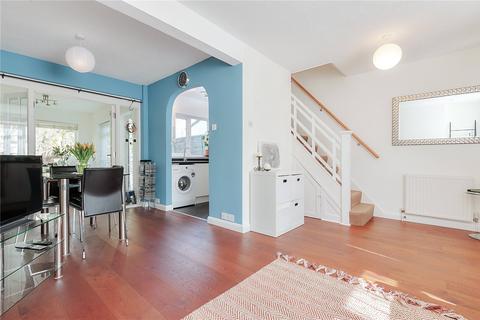 167 Fulwell Park Avenue, Twickenham, TW2 5HD