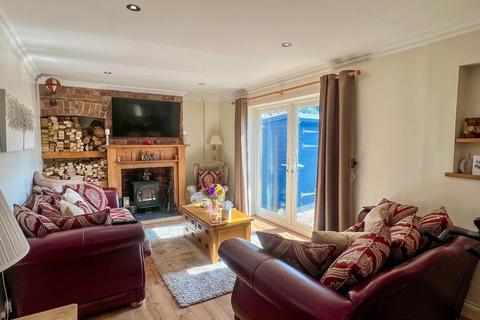 4 bedroom semi-detached house for sale, Coychurch Road, Bridgend County Borough, CF31 2AP