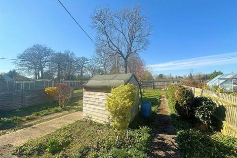 3 bedroom semi-detached house for sale, Royal Mead, Terrick HP17