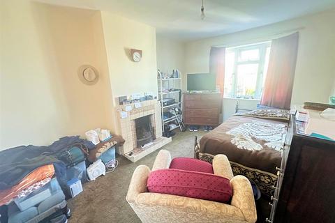 3 bedroom semi-detached house for sale, Royal Mead, Terrick HP17