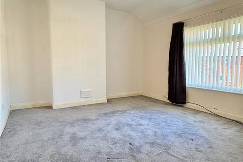 6 Broadstone Avenue, Oldham, OL4 2LG