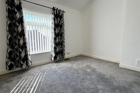 6 Broadstone Avenue, Oldham, OL4 2LG