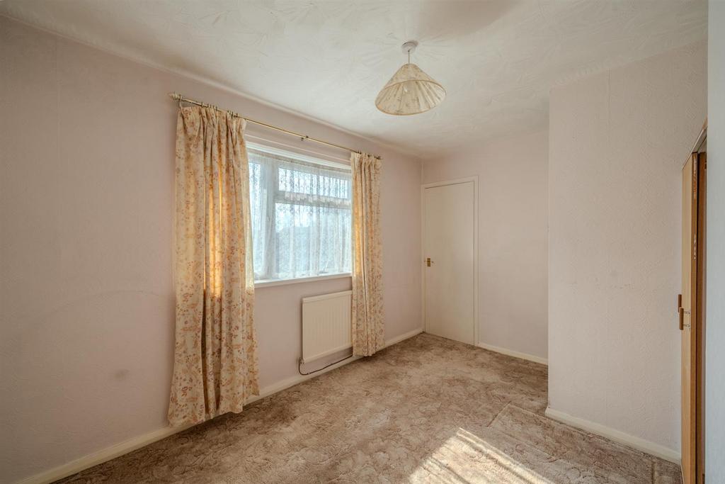 187 Henllys Way-2.jpg