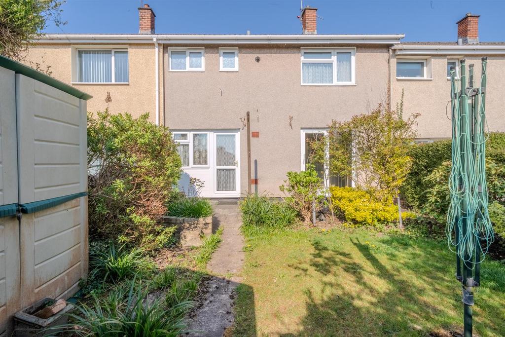 187 Henllys Way-21.jpg