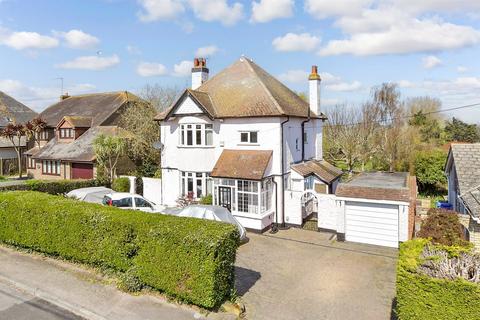 4 bedroom detached house for sale, Oak Avenue, Minster-On-Sea, Sheerness, Kent