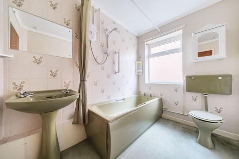 8 Cae Coed, Church Stoke, Montgomery, SY15 6AP