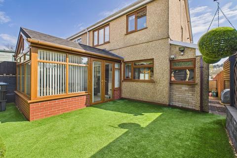 3 bedroom semi-detached house for sale, Llangattwg Close, Beaufort, NP23