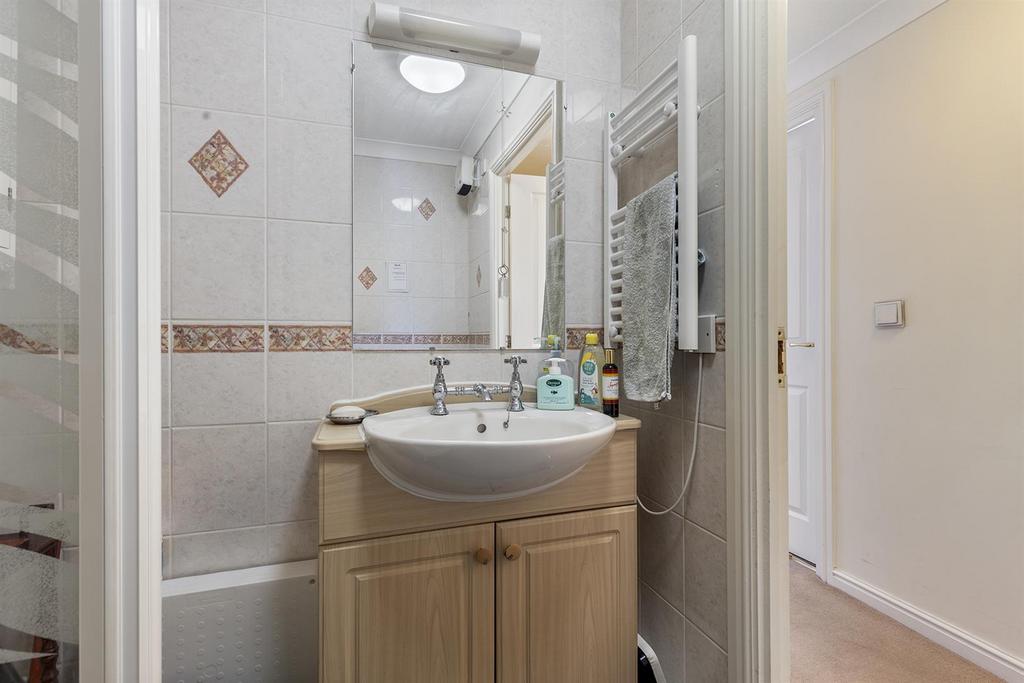 18 Fitzwilliam Court, Sheffield 12 297.png