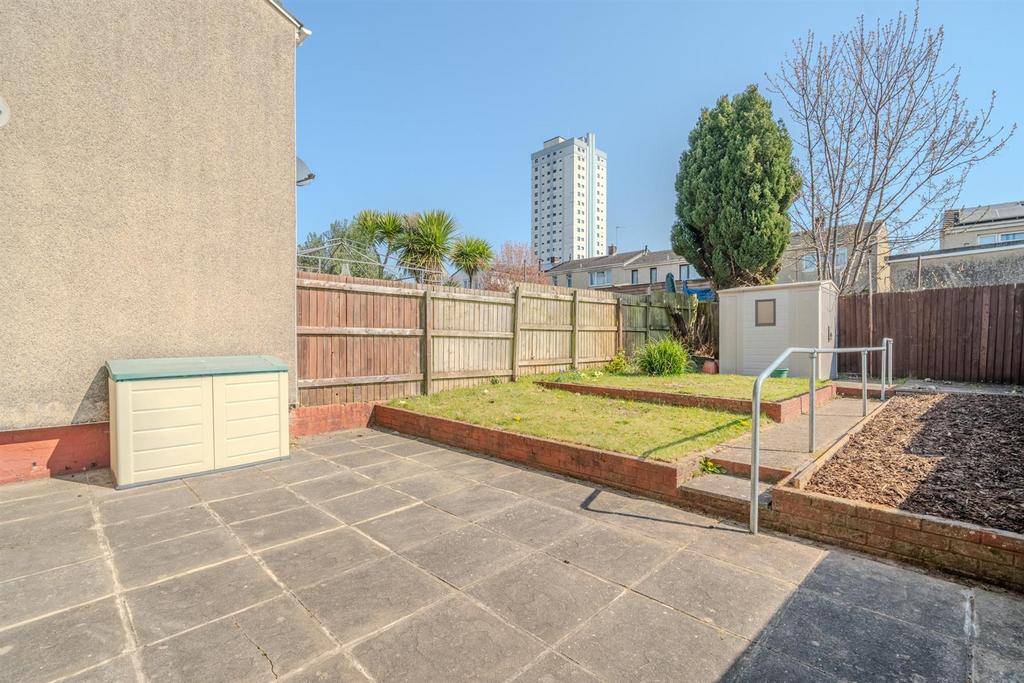 20 Radnor Way-16.jpg