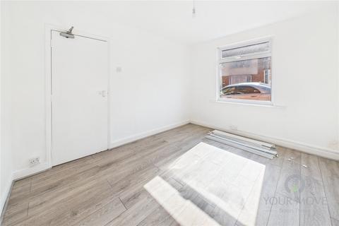 3 bedroom terraced house to rent, Freehold Street, Northampton NN2